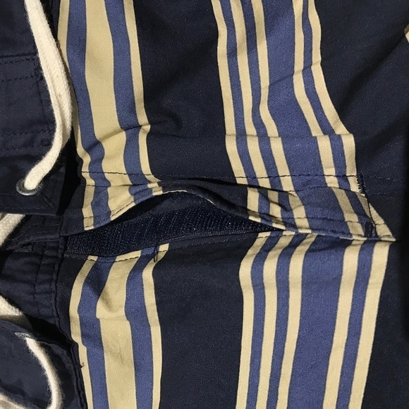 Men's swim trunks, navy and cream color - Picture 4 of 6